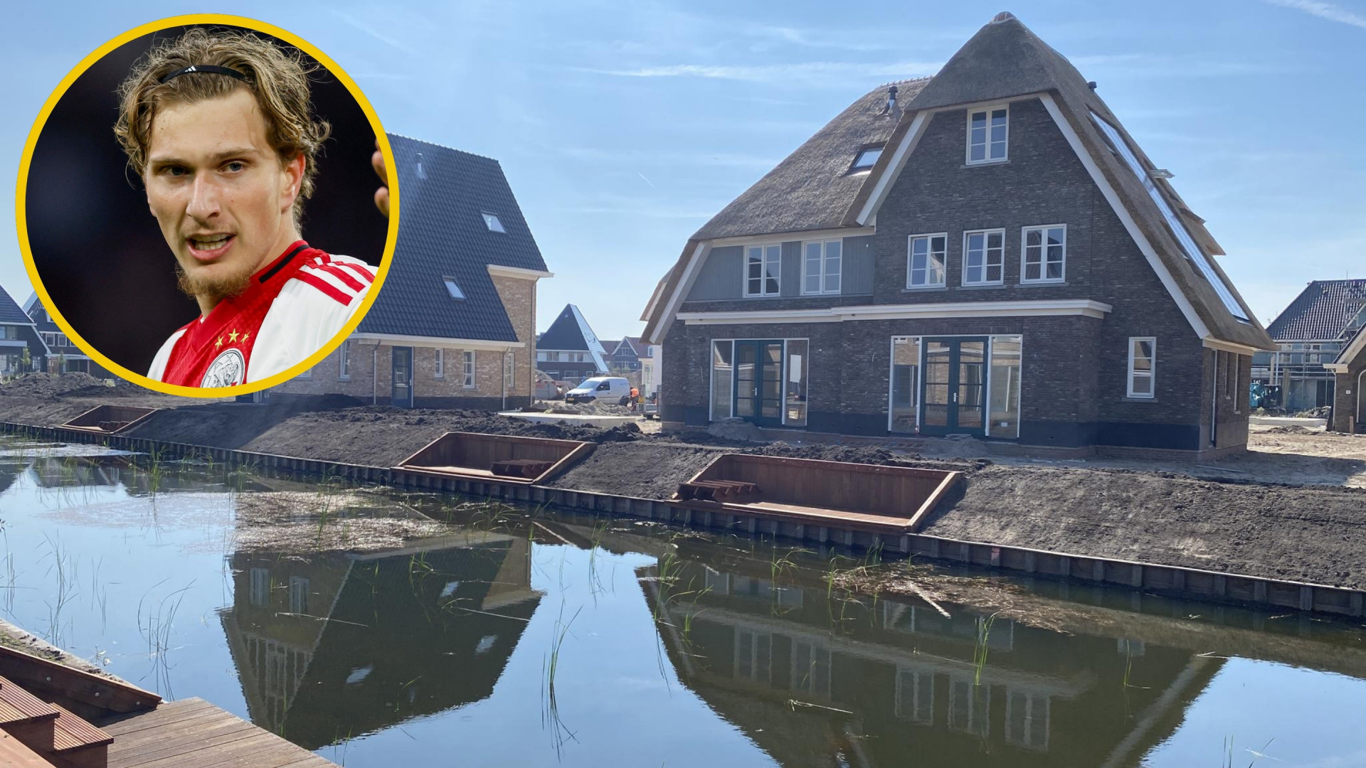 Ajax-talent Mika Godts koopt deze miljoenenvilla in Weesp. Zie foto’s 1
