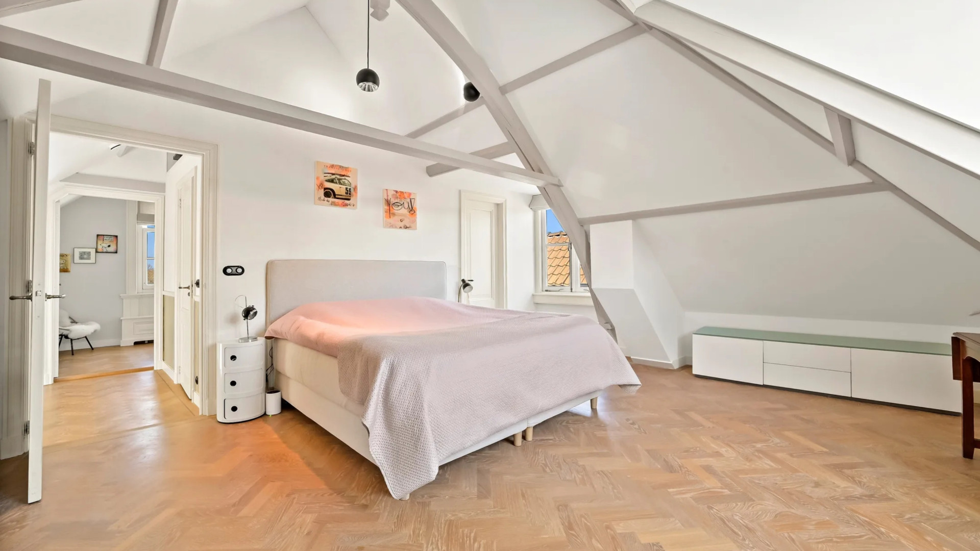 Alexander Pechtold, D66-bobo en burgemeester, koopt dit miljoenenpand in Delft. Zie foto’s 6