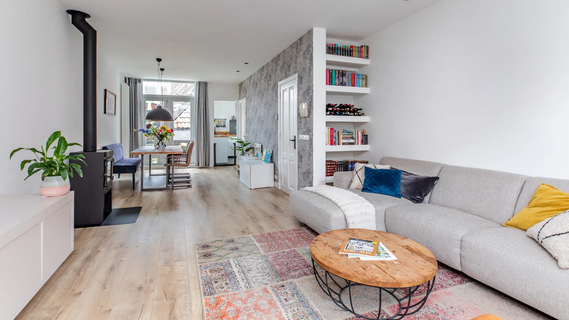 Juventus-speler Teun Koopmeiners zet zijn maisonnette met dakterras te huur. Zie foto’s 2