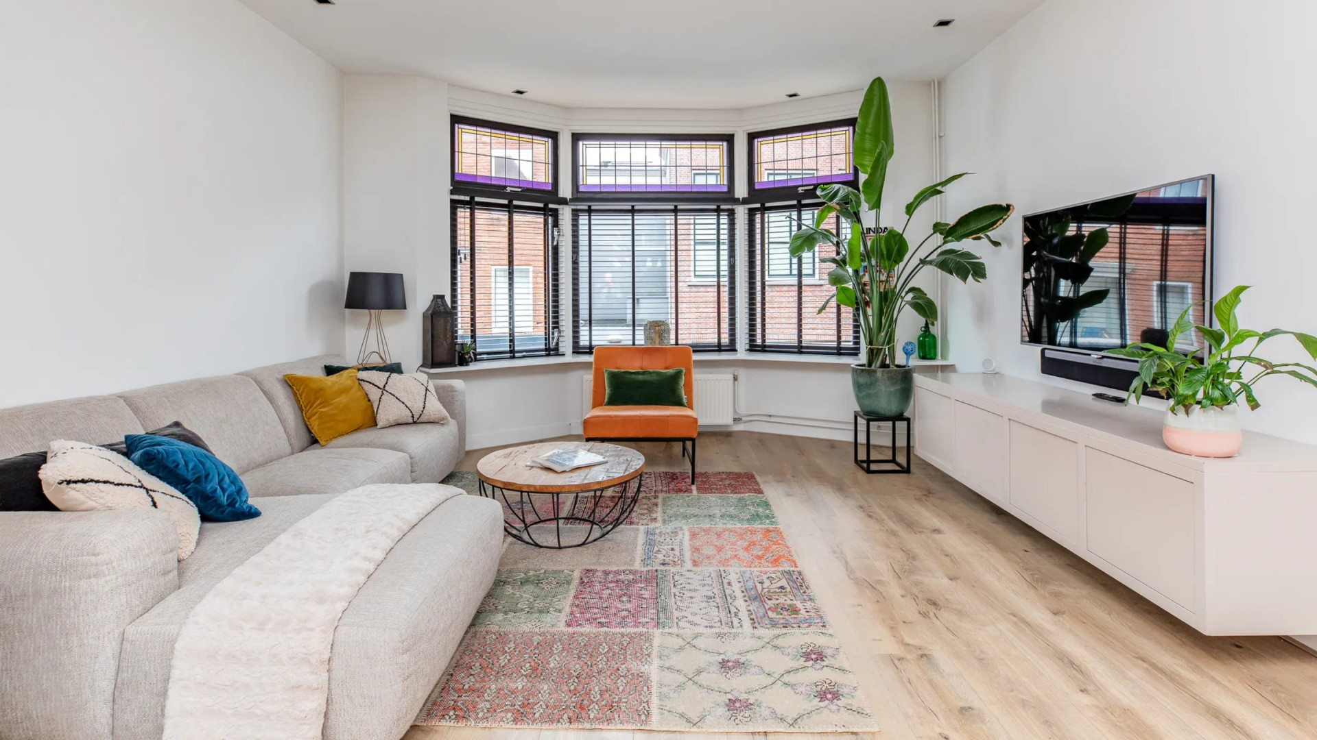 Juventus-speler Teun Koopmeiners zet zijn maisonnette met dakterras te huur. Zie foto’s 3