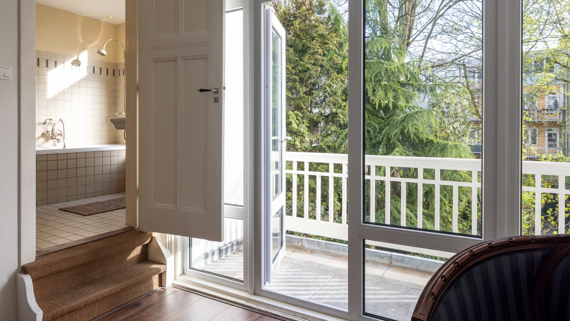 Lingeriekoningin Marlies Dekkers zet haar driedubbele Rotterdamse benedenwoning te koop. Zie foto’s 6