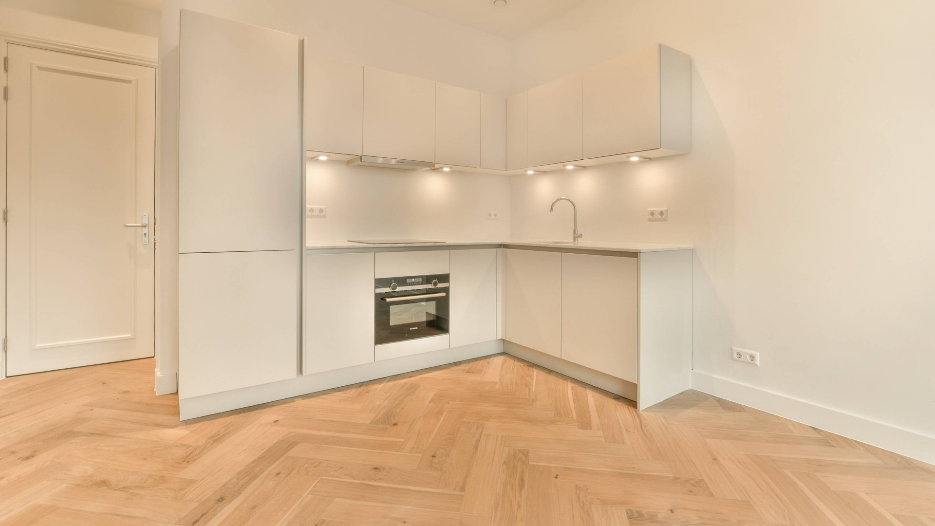 Verhuurt Thijs Boermans uit geldnood zijn appartement? Zie foto’s 4