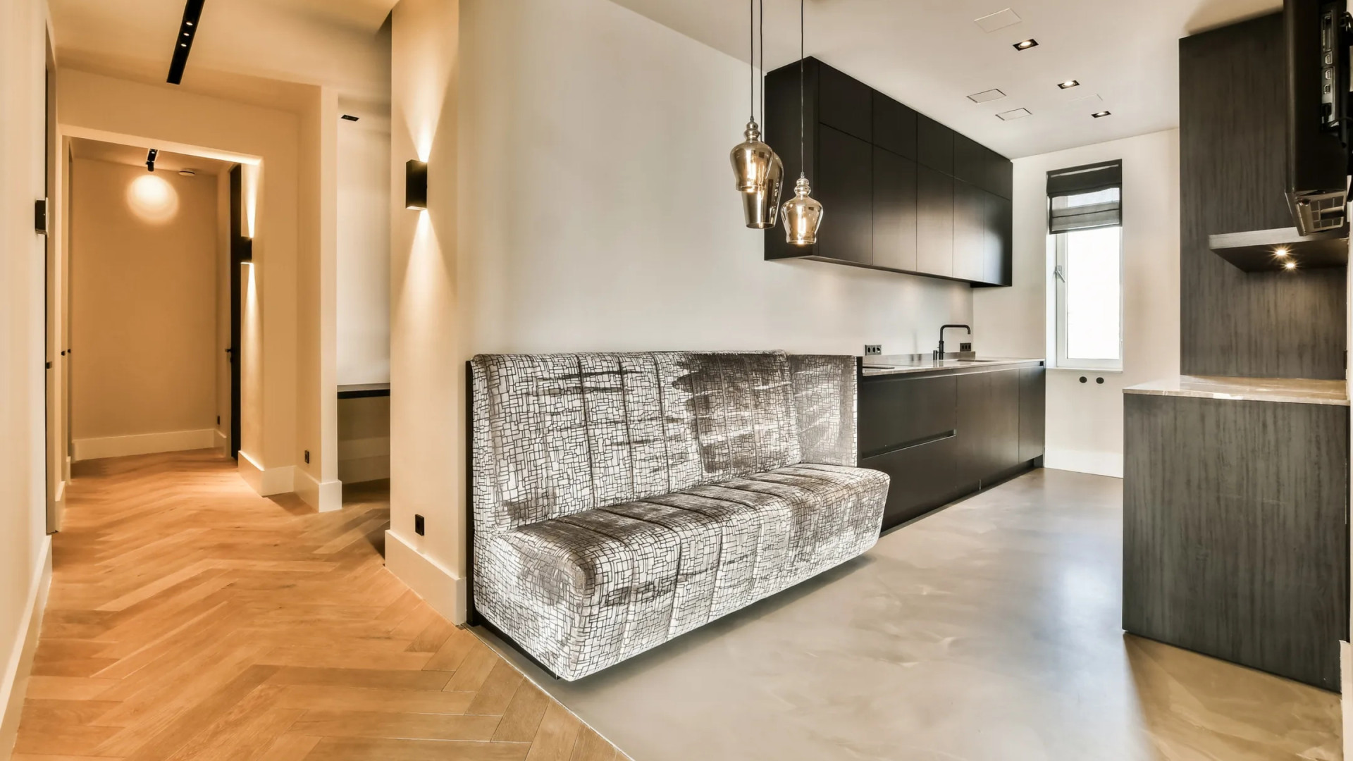 Voetballer Hakim Ziyech zet zijn luxe Zuidas-appartement te huur. Zie foto's 5