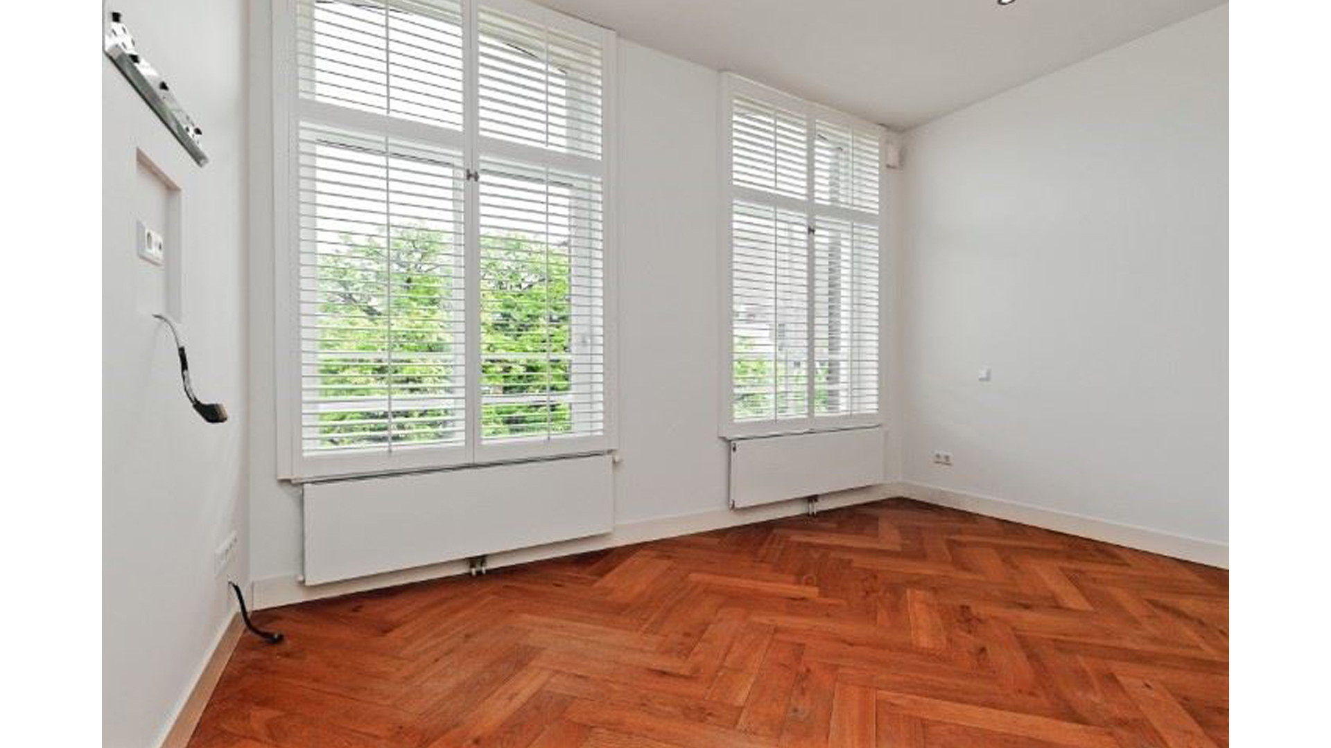 Gaat de nieuwe bondscoach Xavi Hernández hier wonen? Zie alle beelden 20