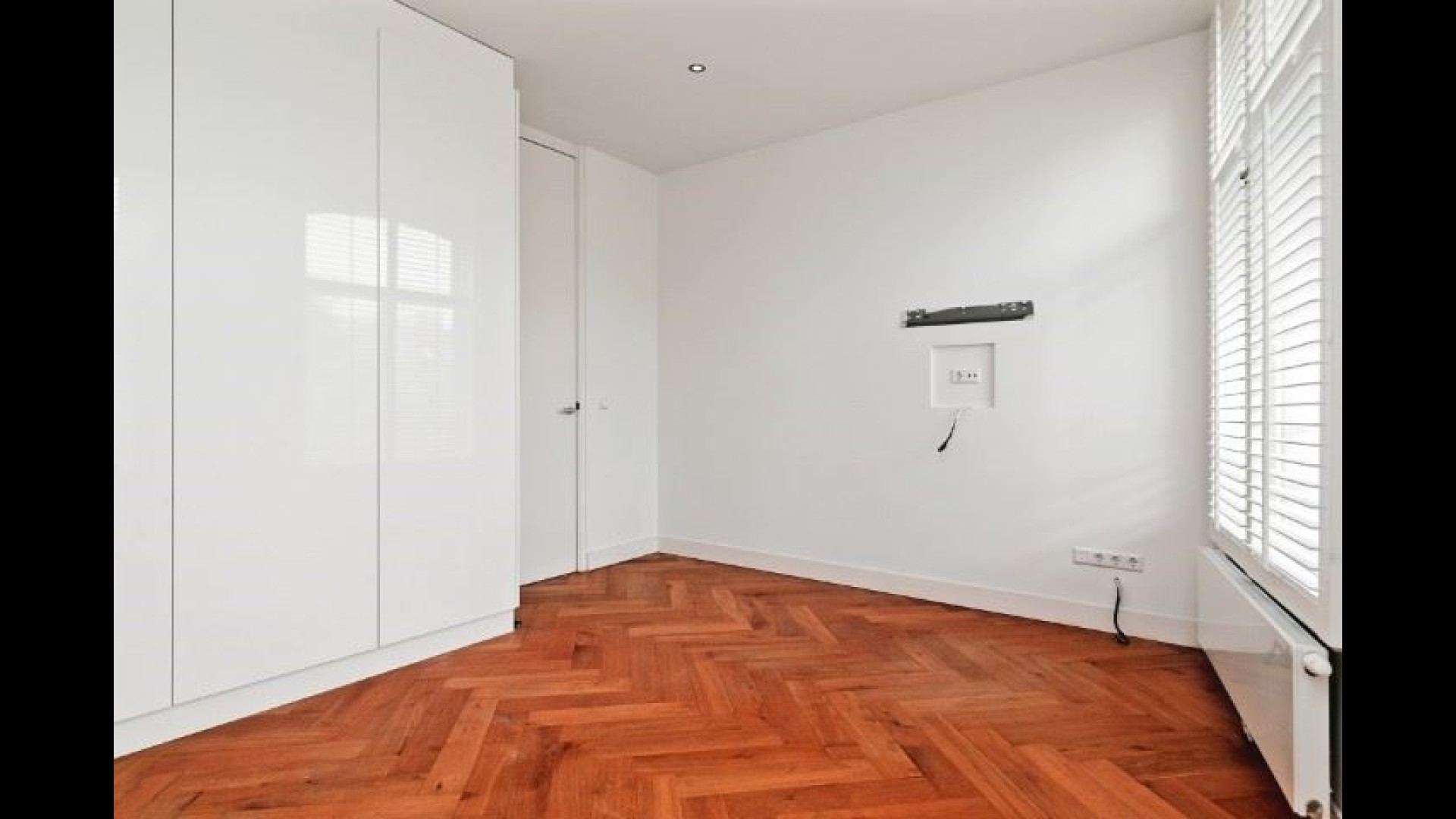 Gaat de nieuwe bondscoach Xavi Hernández hier wonen? Zie alle beelden 21