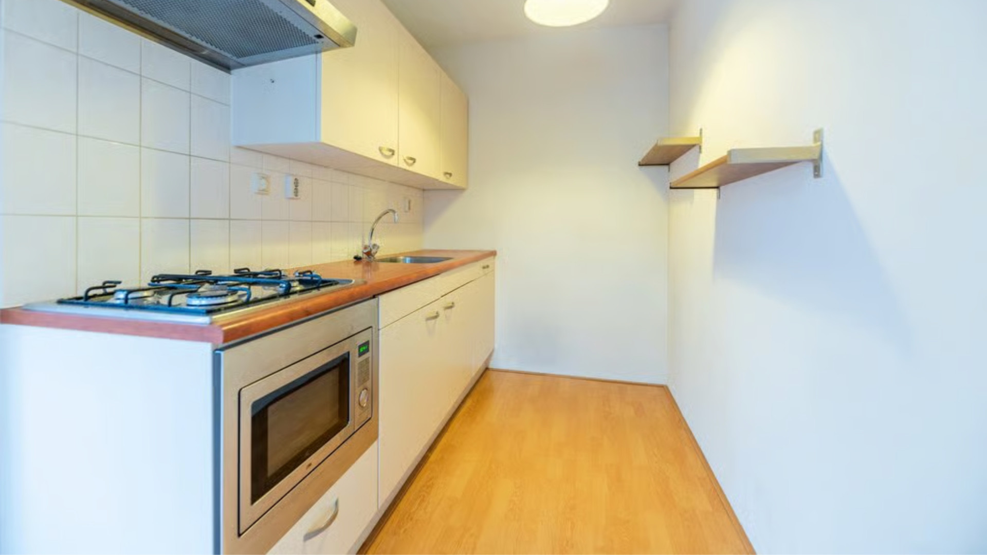 Topmodel Yfke Sturm zet haar Amsterdam Zuid appartement met prive dakterras te huur. ZIe foto's 5