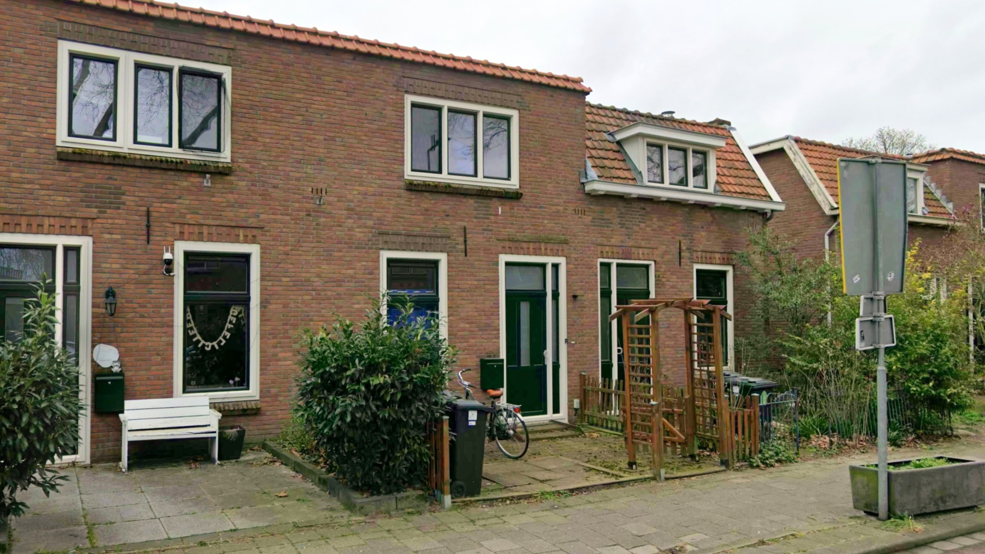 Hier woont Christina Curry met haar vriend Kevin en hun dochtertje Cleo. Zie foto's 5