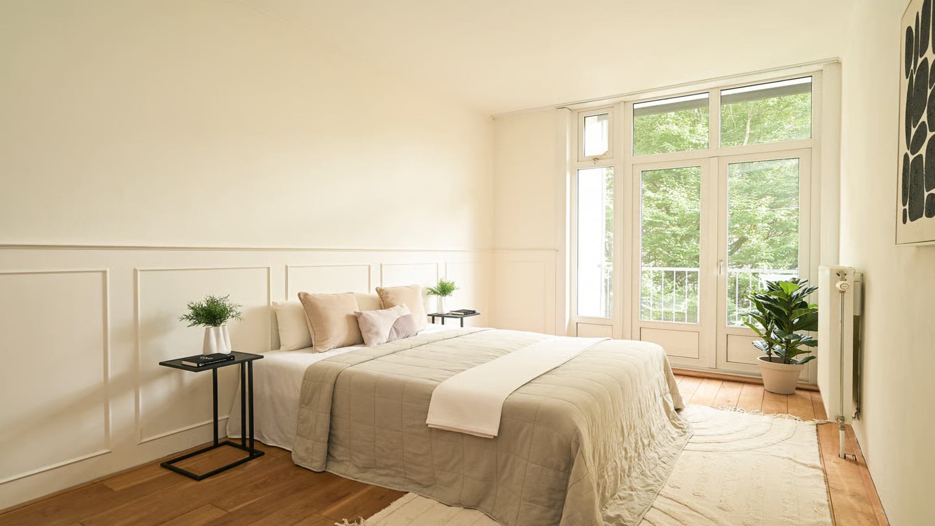 SBS ster Jan Versteegh zet zijn Haagse appartement te koop. Zie foto’s 7