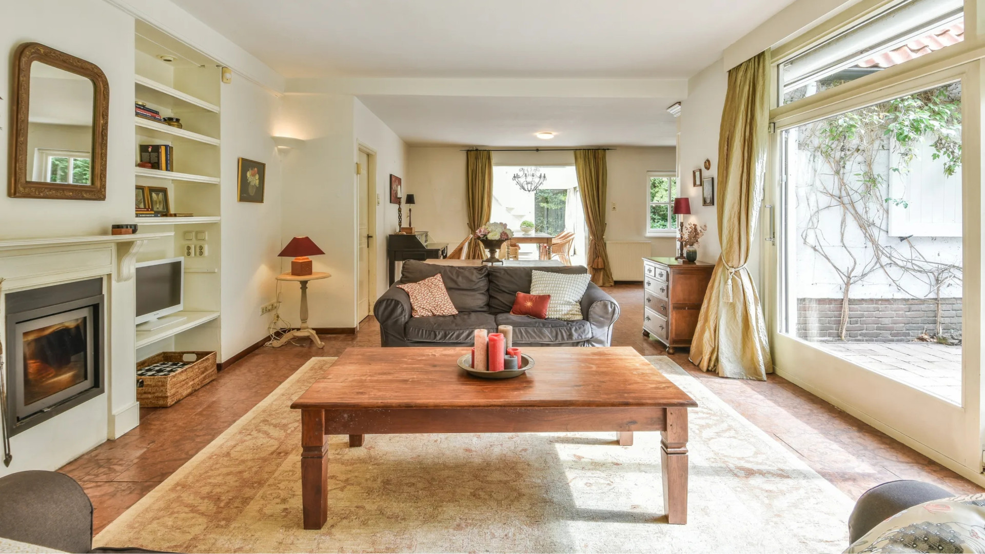 In deze villa woonde Jerney Kaagman tot het einde. Kijk hier binnen 4