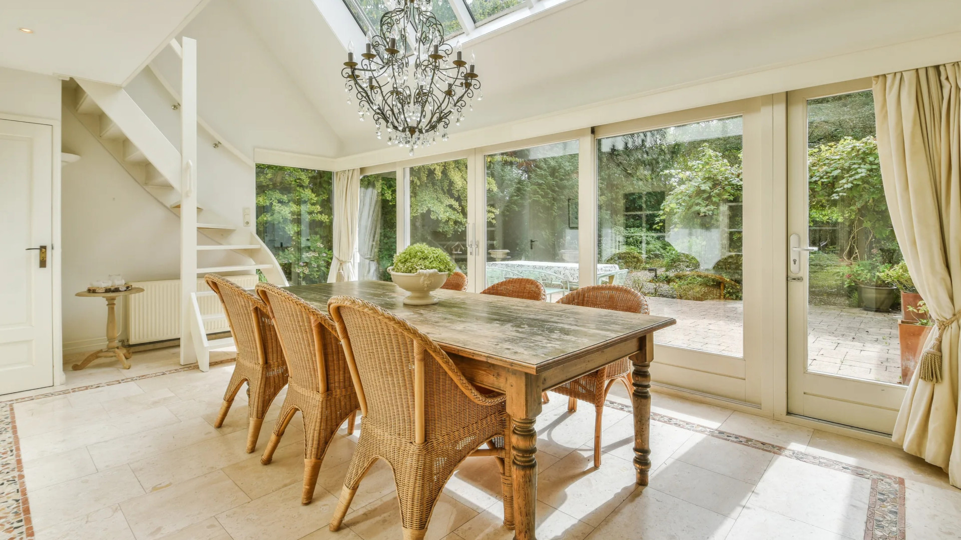 In deze villa woonde Jerney Kaagman tot het einde. Kijk hier binnen 7