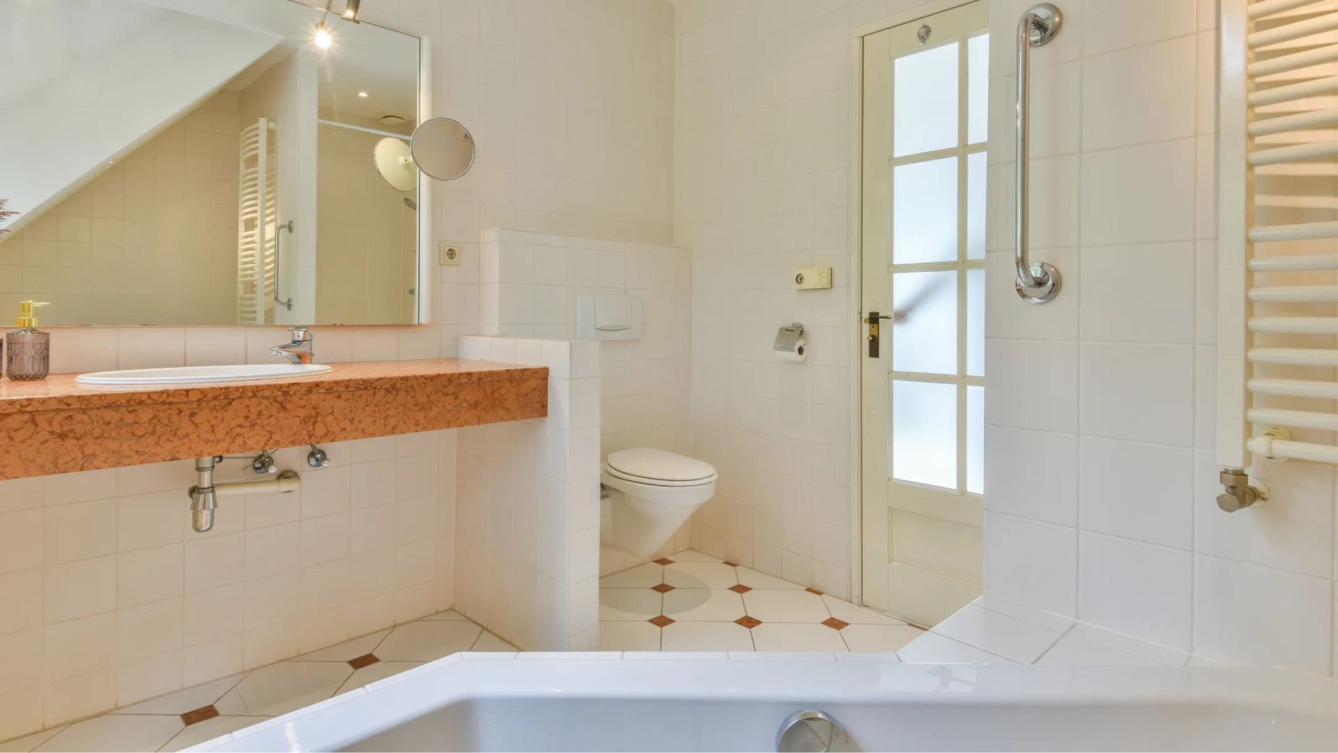 In deze villa woonde Jerney Kaagman tot het einde. Kijk hier binnen 10