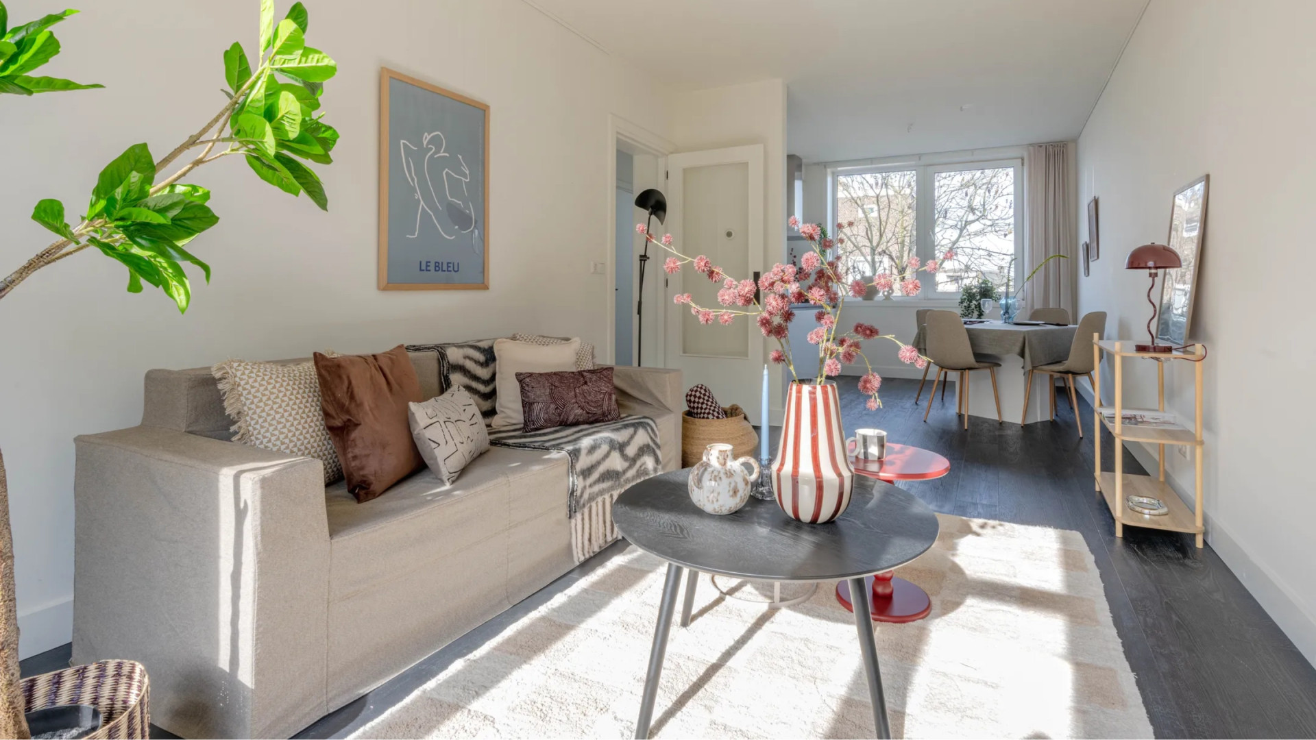 Binnenkijken in het net gekochte appartement van Koen Pieter van Dijk. Zie foto's 5