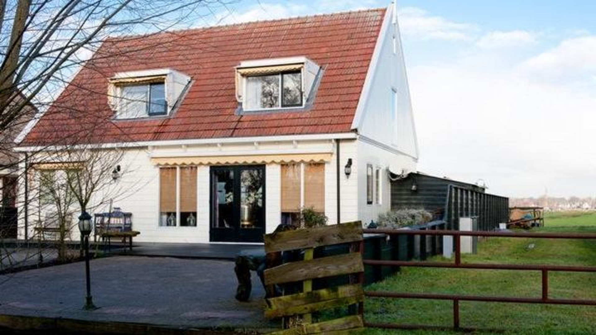 Karin Bloemen zet haar knusse huis te huur. Zie foto's 1