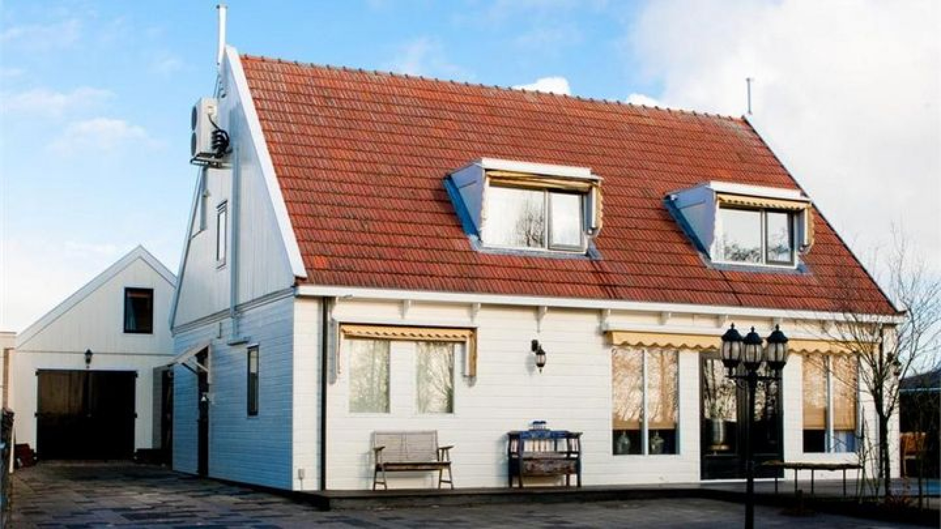 Karin Bloemen zet haar knusse huis te huur. Zie foto's 3
