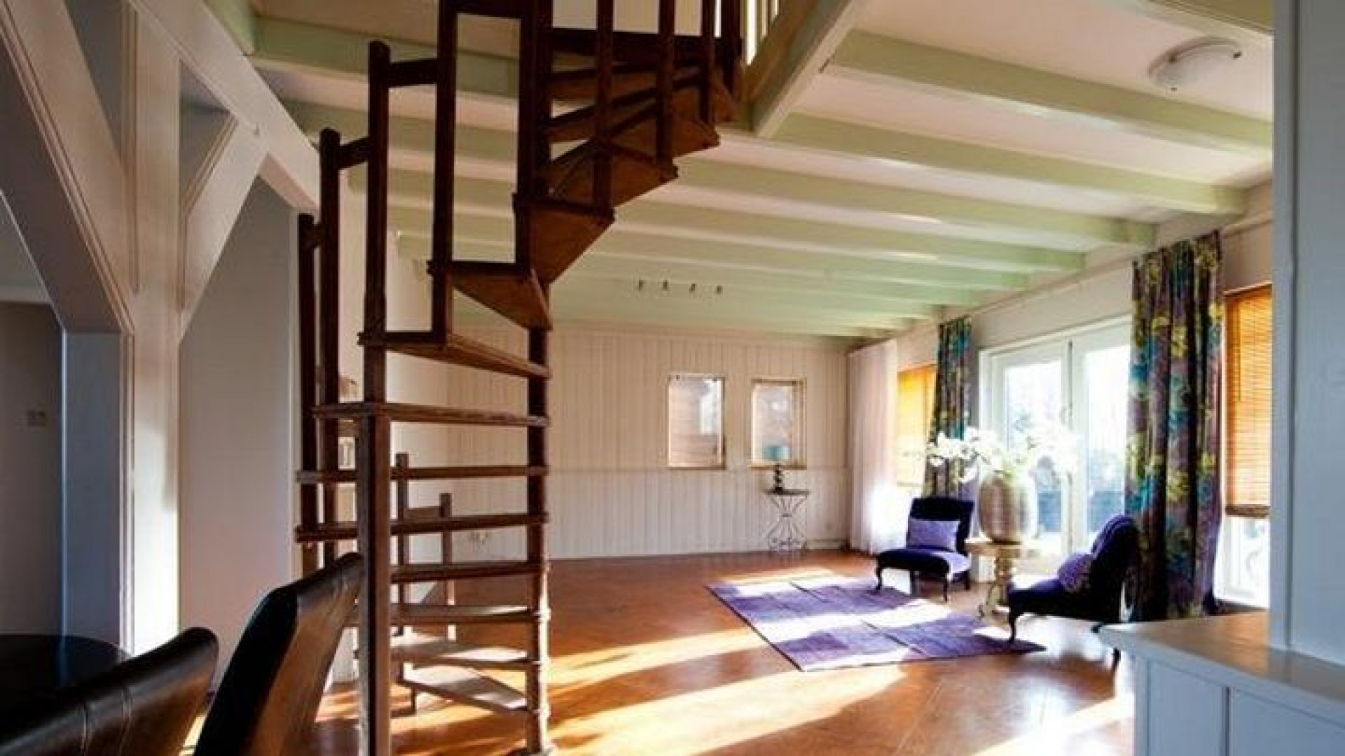 Karin Bloemen zet haar knusse huis te huur. Zie foto's 5
