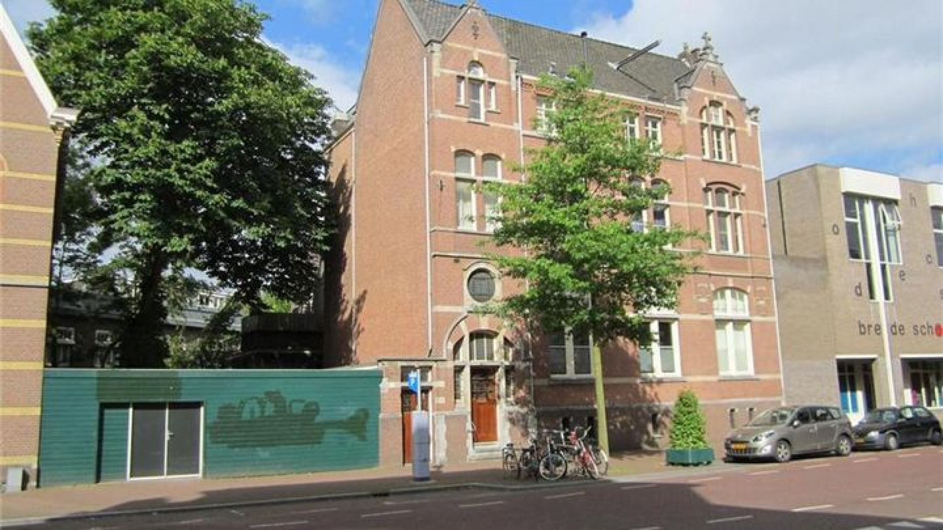 Rob Oudkerk zet zijn voormalige klooster te koop!