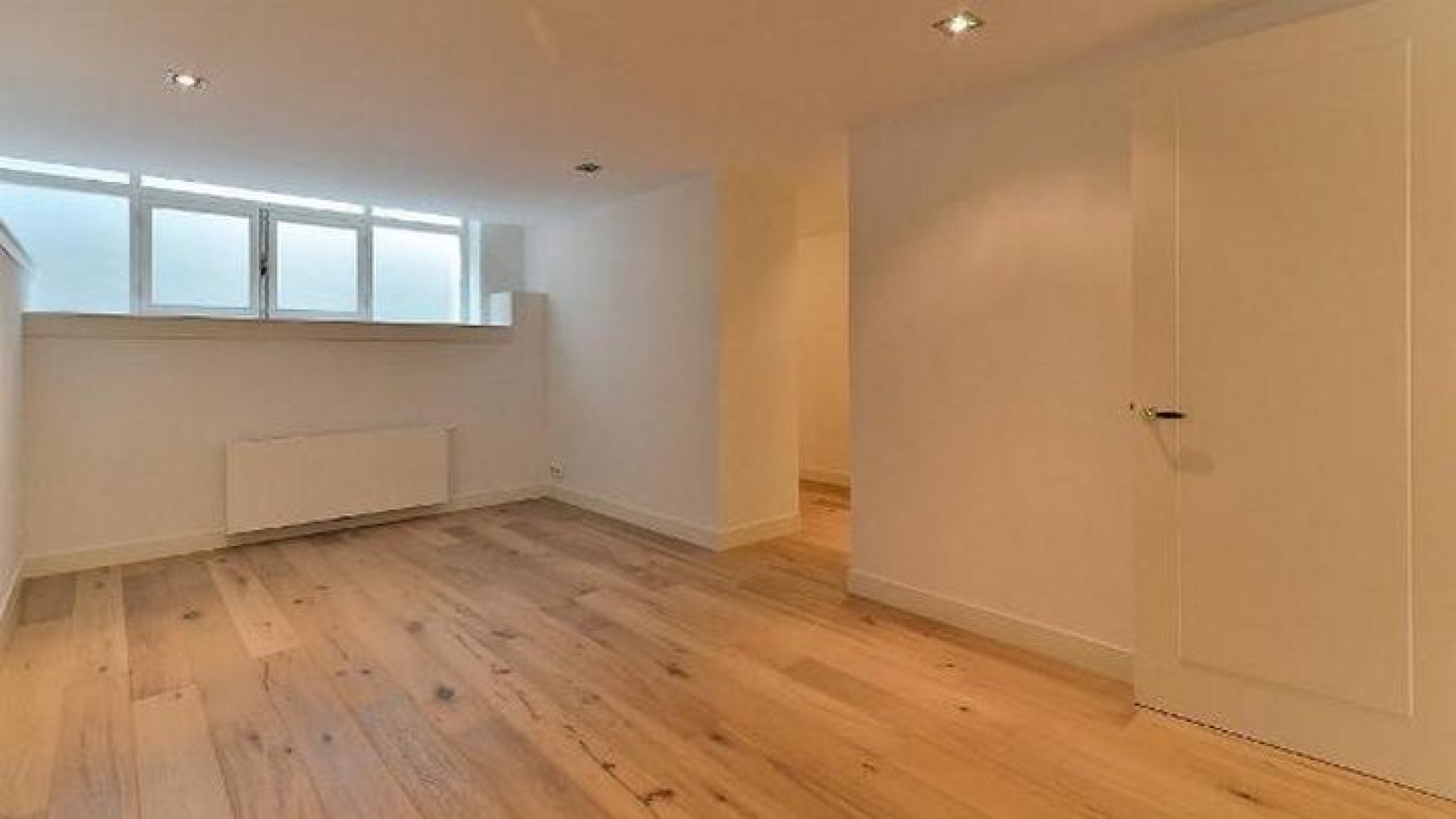 Frank Rijkaard vindt huurder voor dit zeer dure en luxe appartement! 9