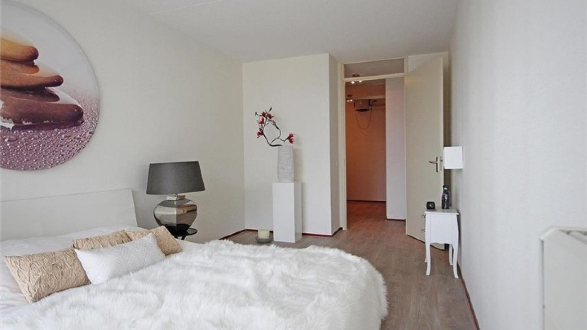 Appartement zanger Waylon te huur. Zie foto's 7