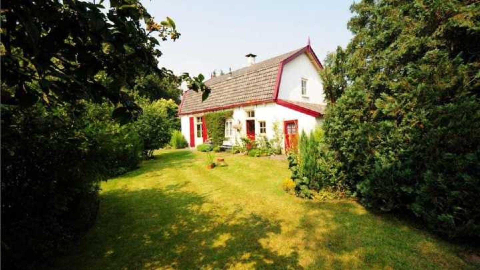 Rik Felderhof koopt zijn eigen Villa Felderhof in Blaricum. Zie foto's  3