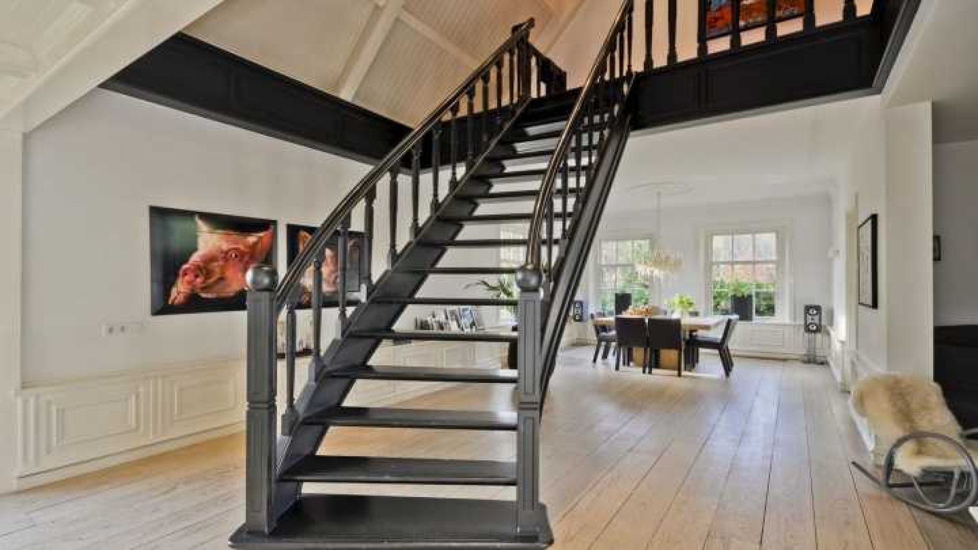 Henny Huisman verkoopt zijn villa zwaar onder de vraagprijs. Zie foto's 21