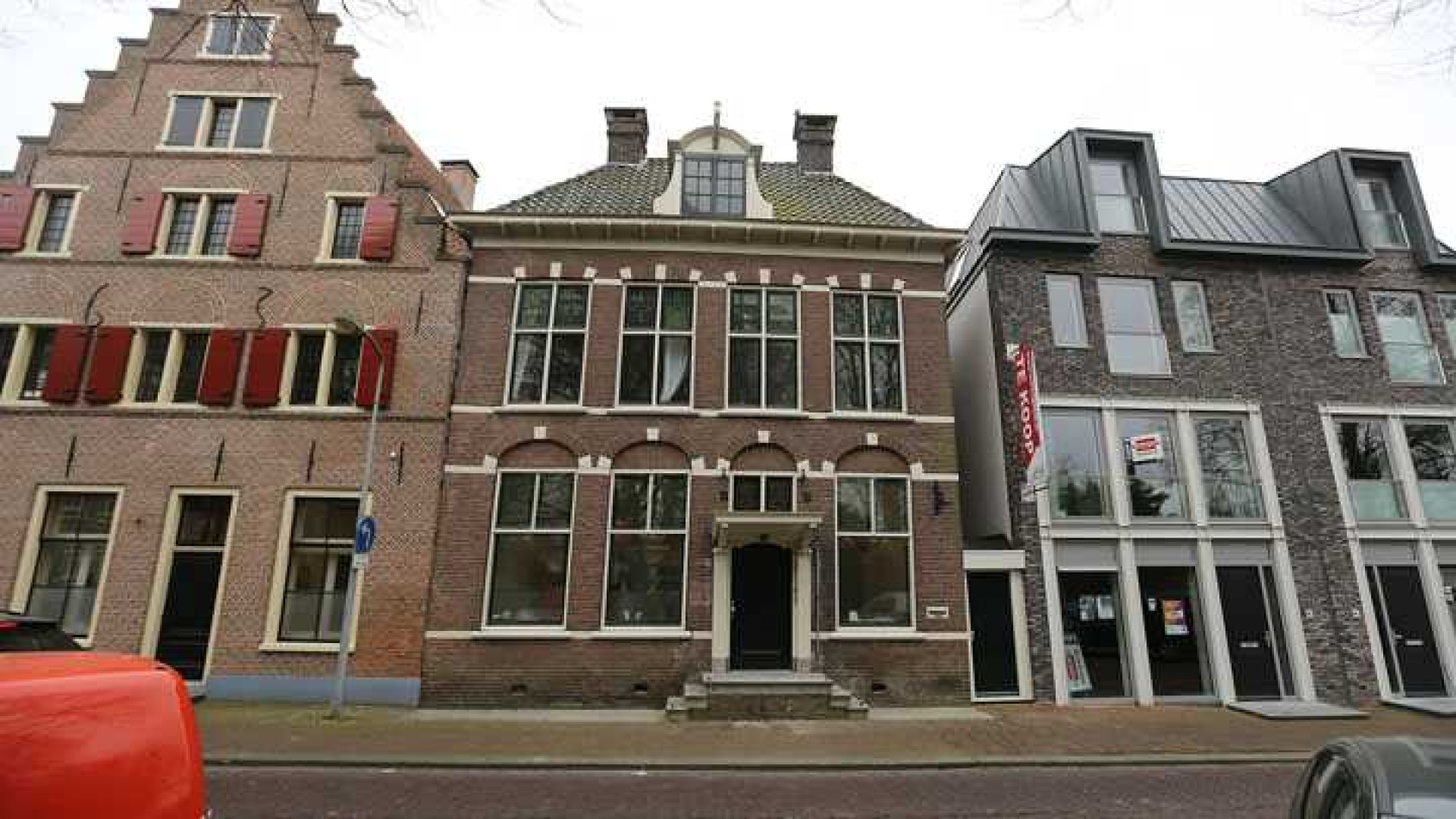 Dit is het nieuwe woonhuis van Sonja Bakker. Zie foto's 2