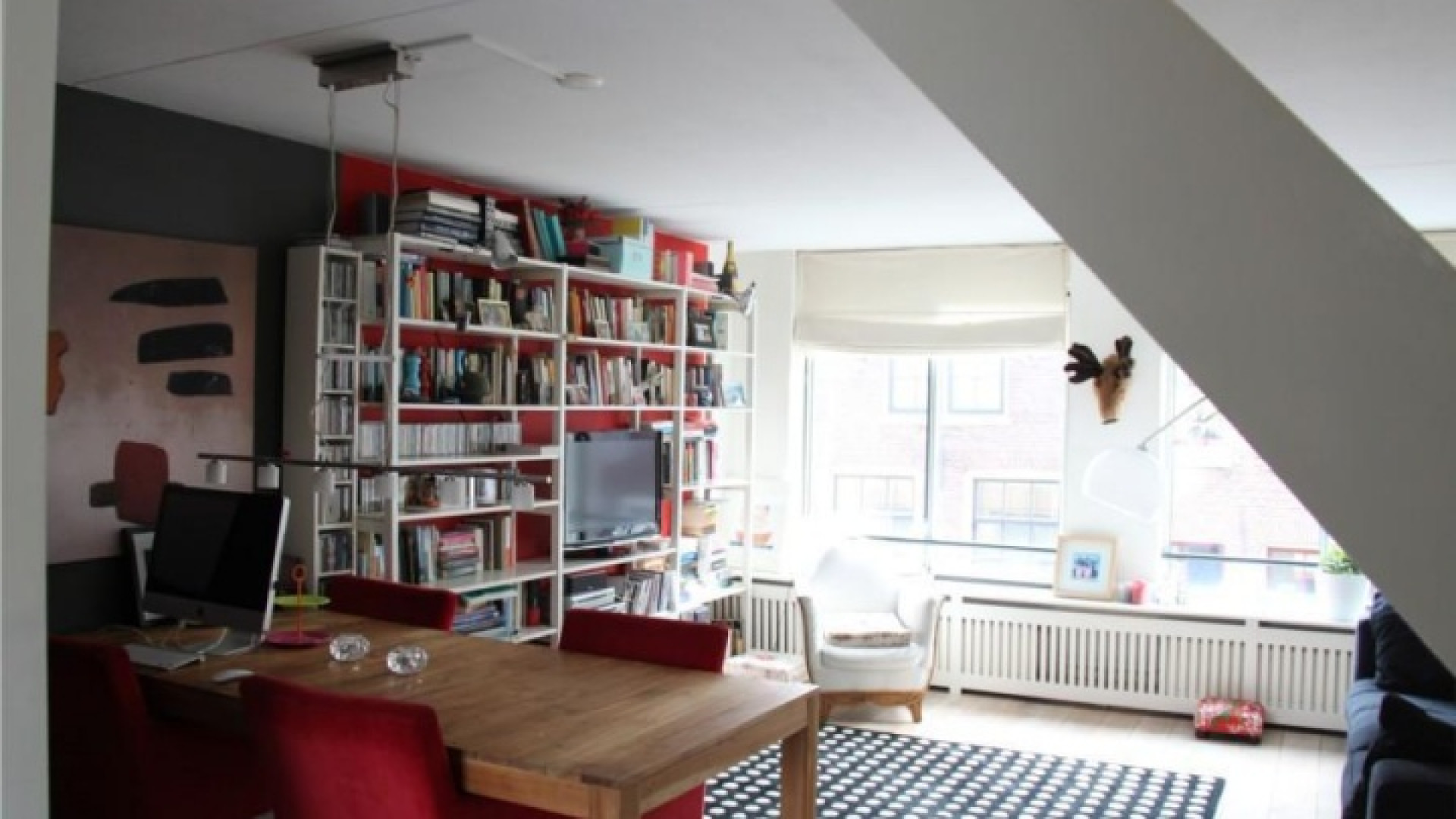Frank Evenblij haalt zijn huis in de Amsterdamse Jordaan uit de verkoop. Zie foto's 5