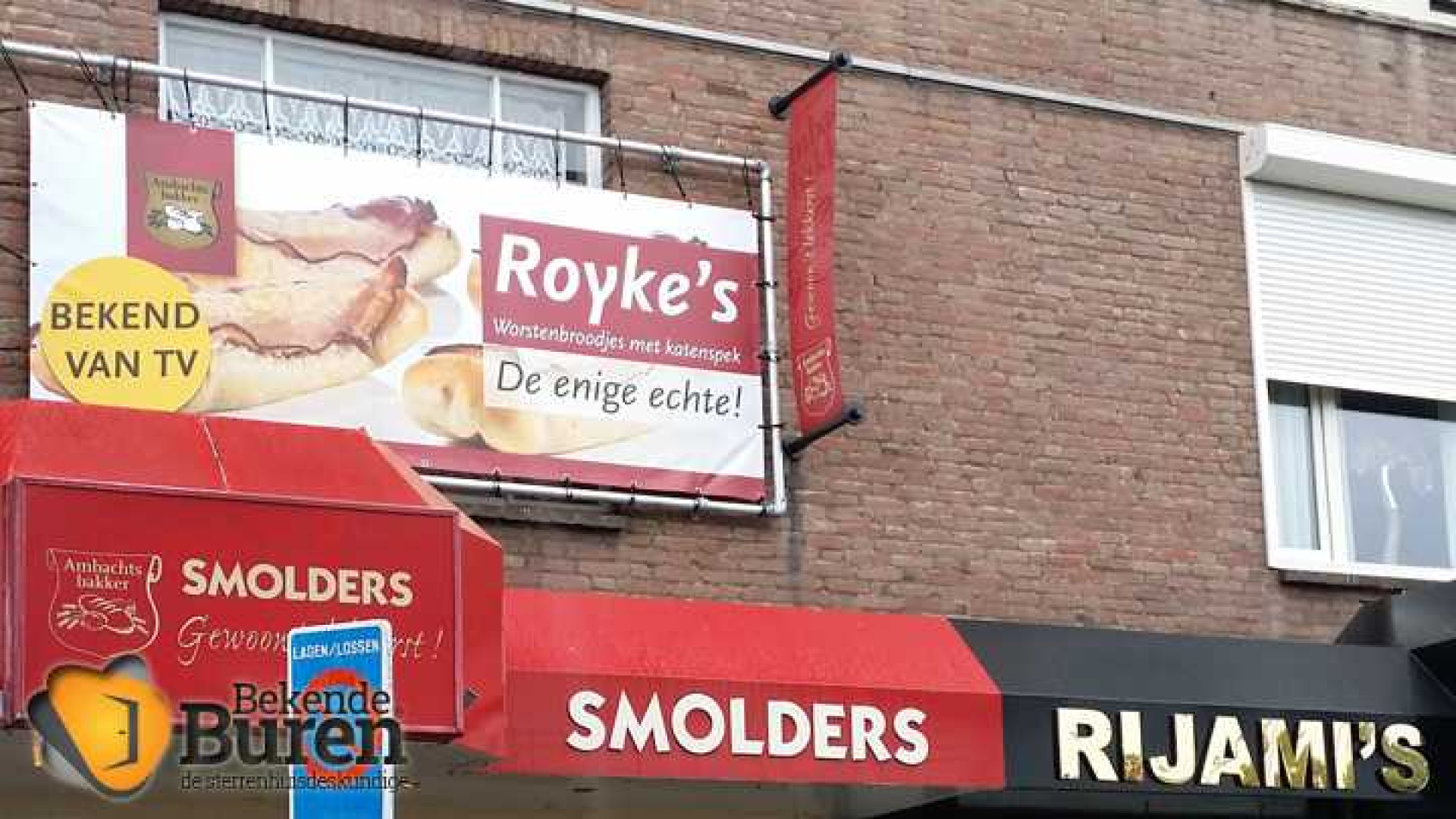 Roy Donders verdient aan verkoop van de worstenbroodjes. Hier het bewijs. Zie foto's 2