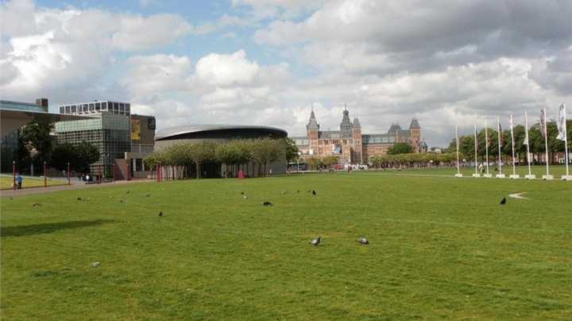 Ivo Niehe koopt appartement boven huis van zoon! Zie foto's 9