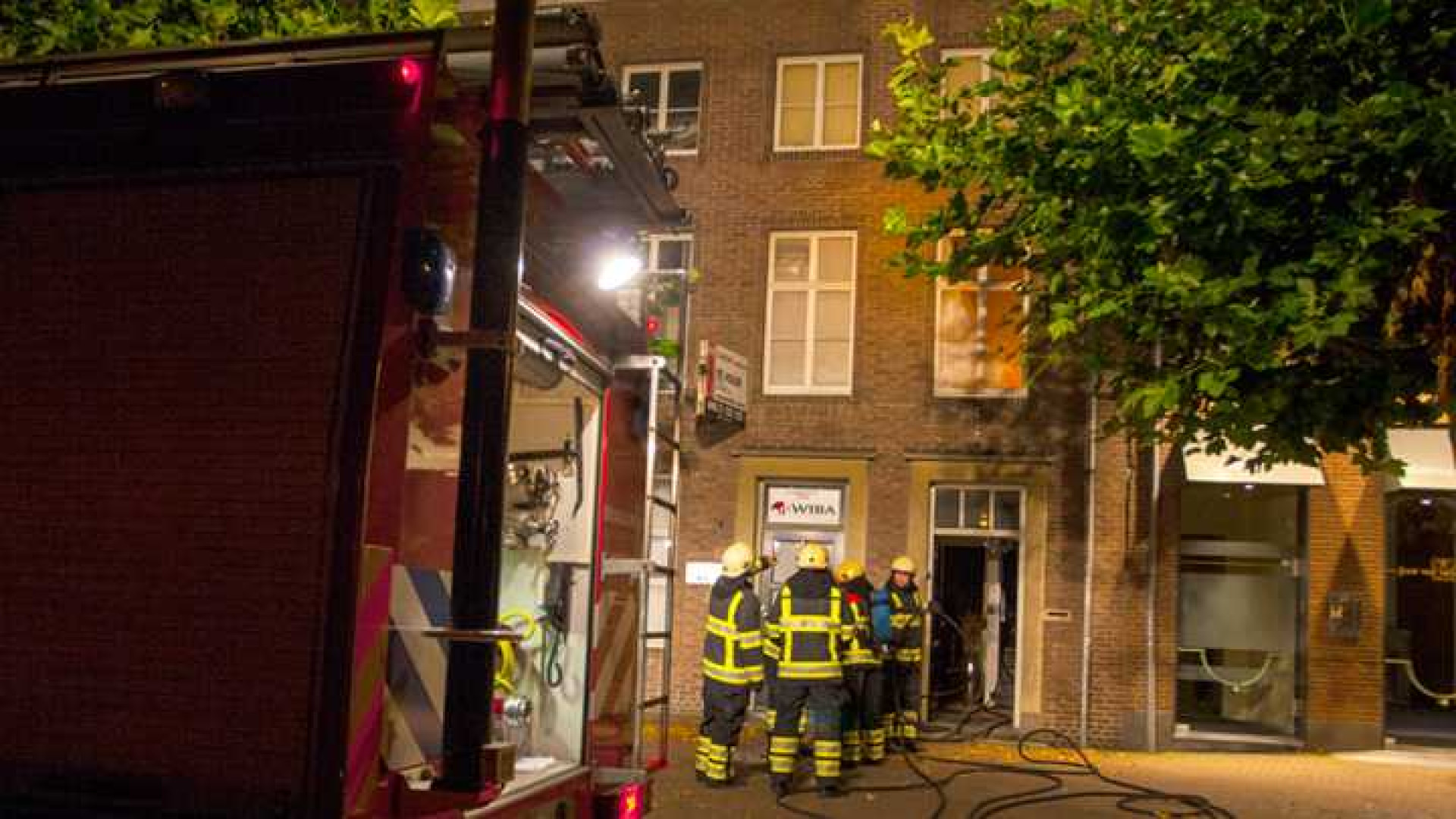 Schuldeisers leggen beslag op huis van failliete Geert Hoes. Zie foto's 2