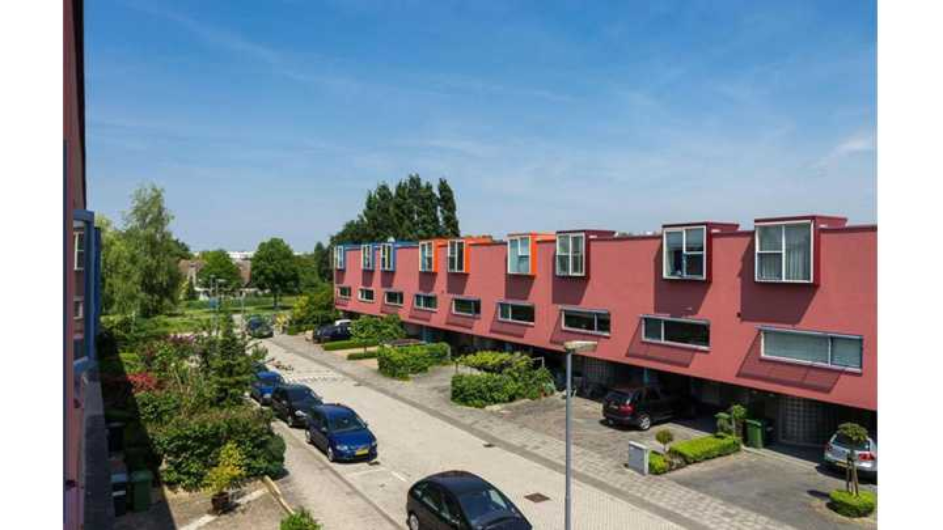 Robin van Persie koopt eengezinswoning in Rotterdam. Zie foto's