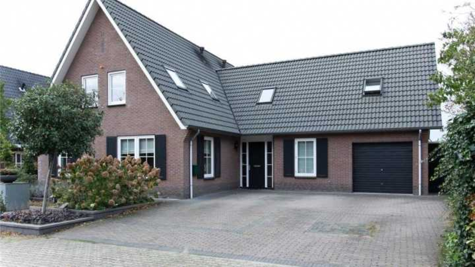 Hier blies zanger Rob de Nijs, in het bijzijn van zijn dierbaren, zijn laatste adem uit . Zie foto's 2