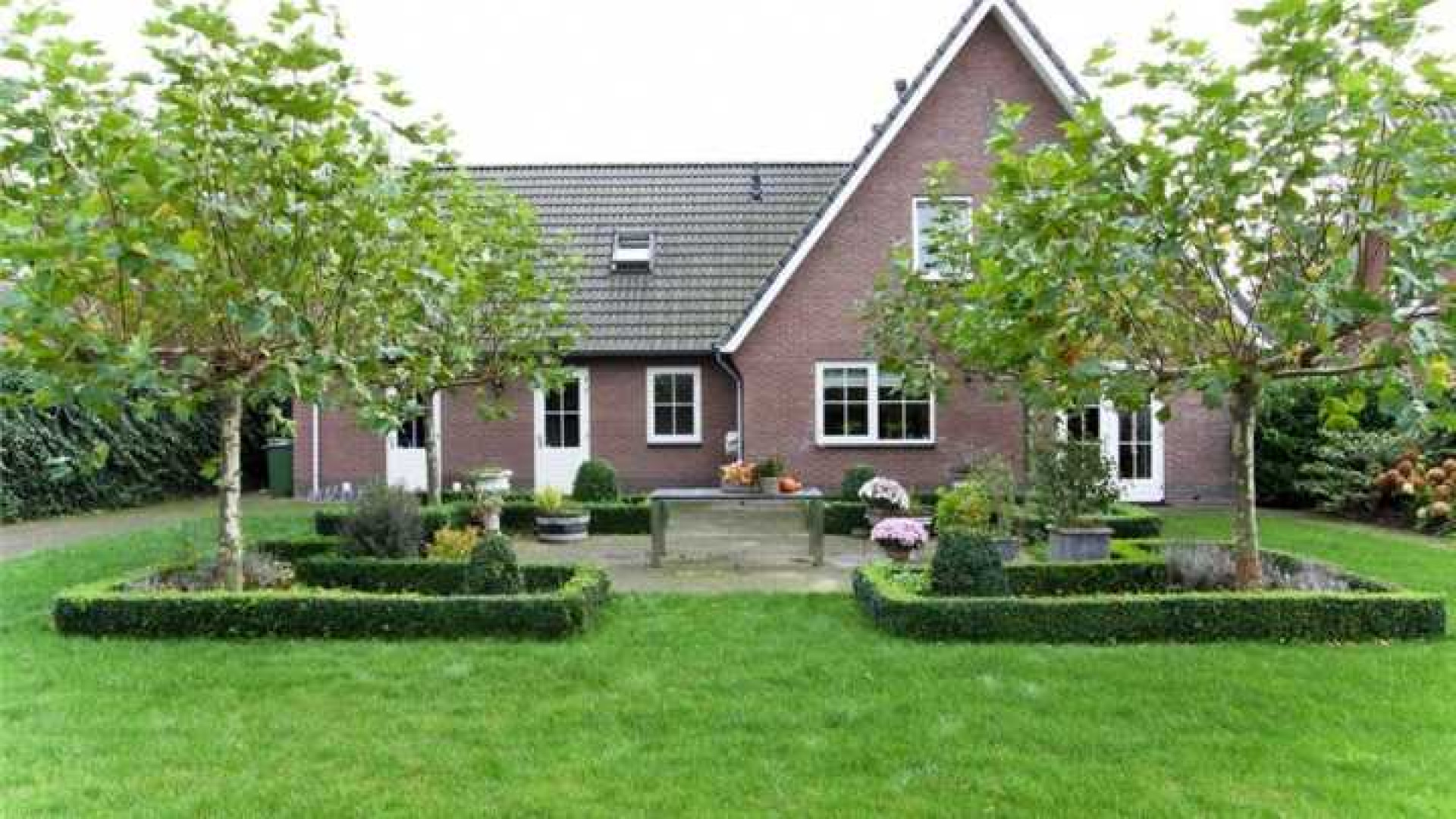 Hier blies zanger Rob de Nijs, in het bijzijn van zijn dierbaren, zijn laatste adem uit . Zie foto's 8