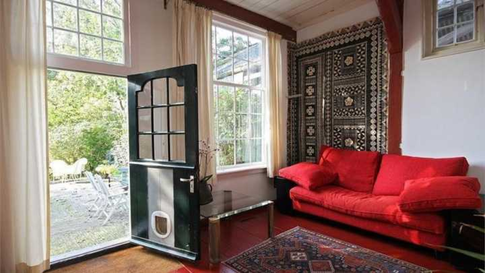 Wilbert Gieske verruilt Amsterdam voor prachtig huurhuis in Broek in Waterland. Zie foto's 4