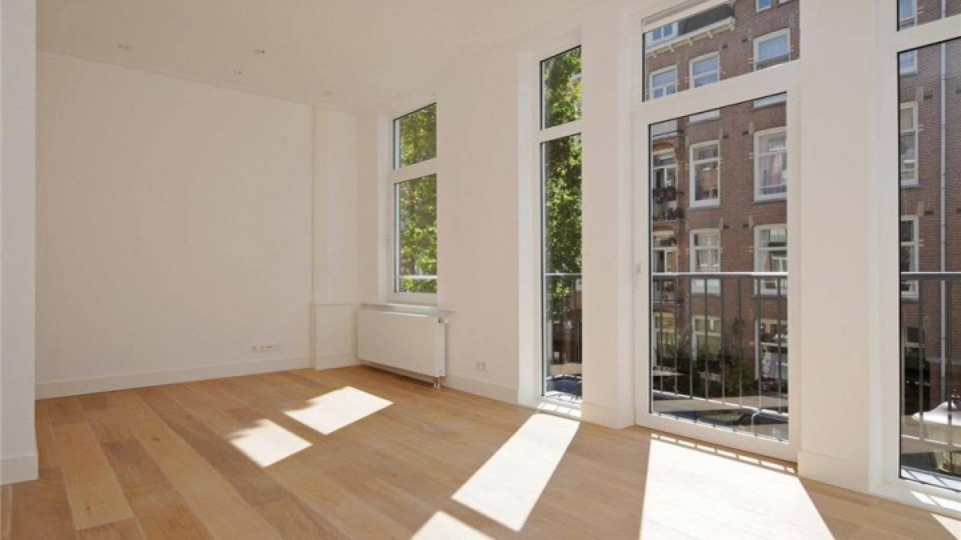 Dit is het nieuwe huis van Bridget Maasland. Zie foto's! 15