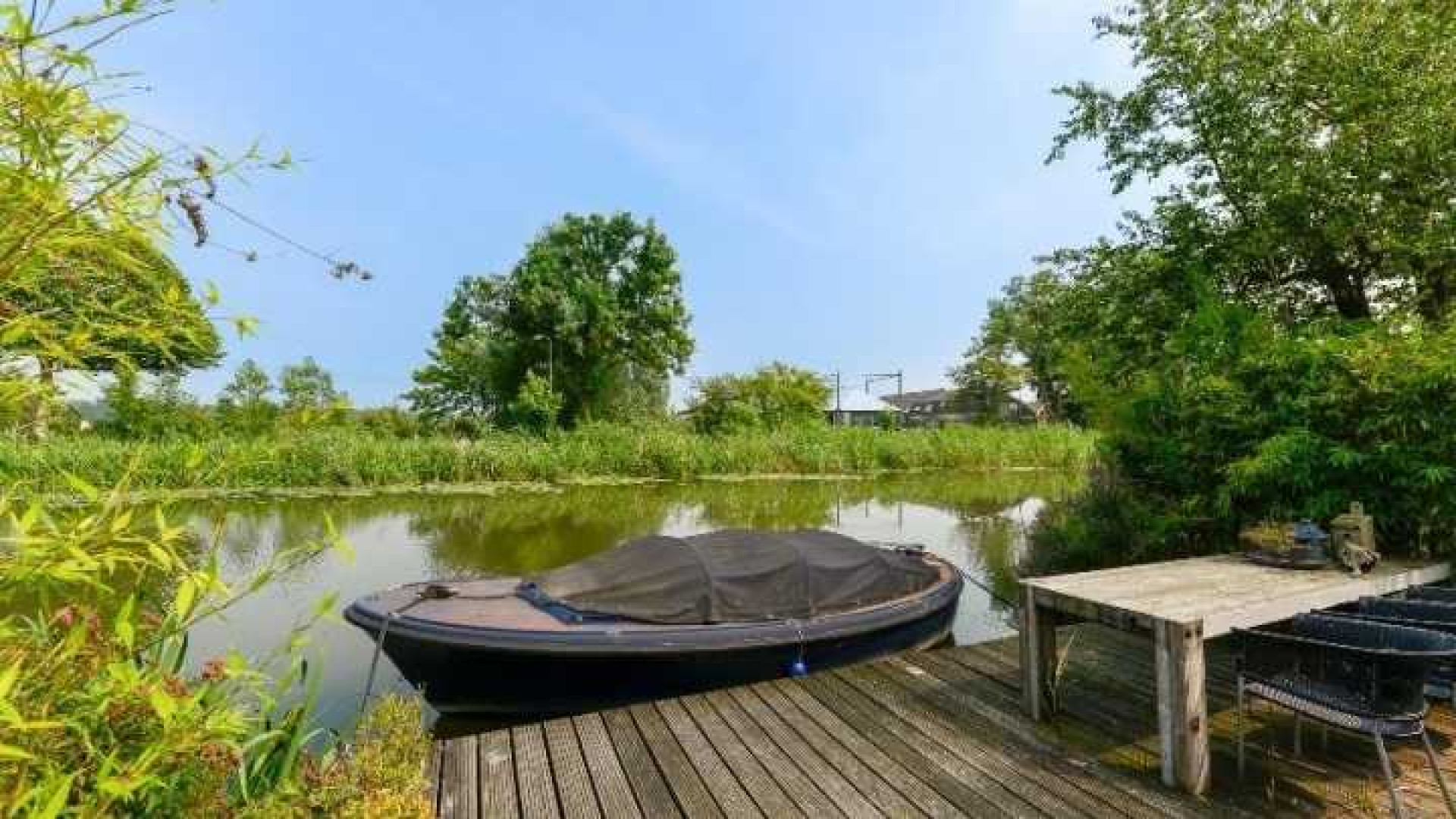 Floortje Dessing verkoopt haar huis op de vraagprijs. Zie foto's 5