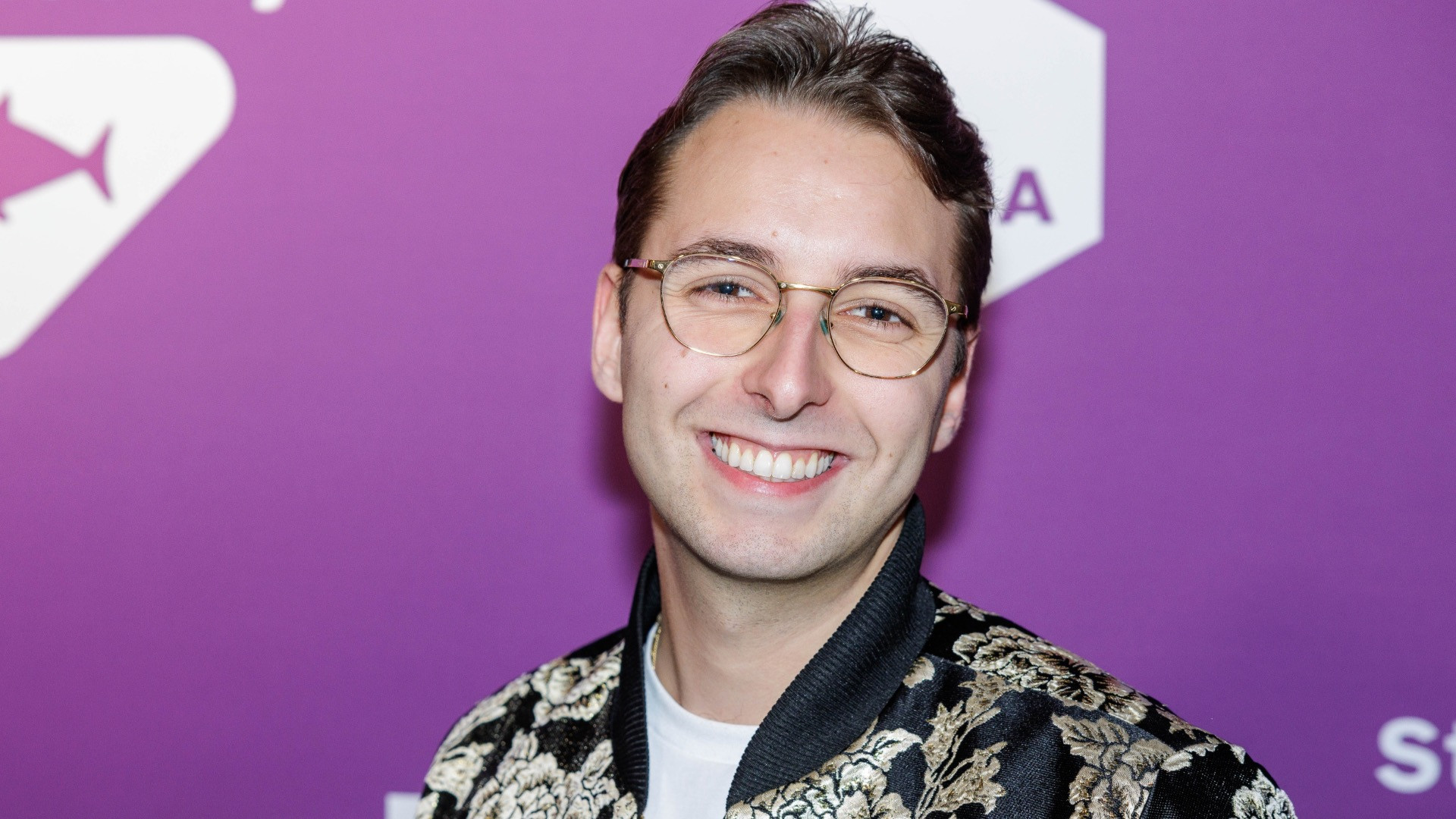 Gaan Christiaan Bauer en zijn vriendin Kim hier samenwonen / Het zal vader Frans en moeder Mariska gelukkig maken. Zie foto's