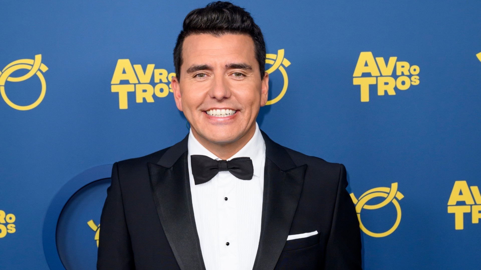 Liegt Jan Smit over deze relatie met een wel heel bekende vrouw?